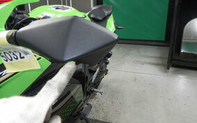 KAWASAKI ZX-25R ZX250E