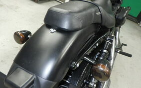 HARLEY XL883N 2010 LE2