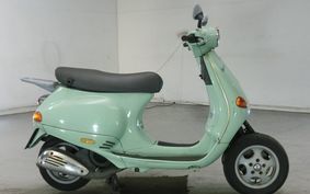 VESPA ET4 125 M040