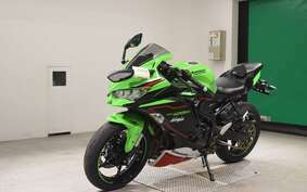 KAWASAKI ZX-25R ZX250E