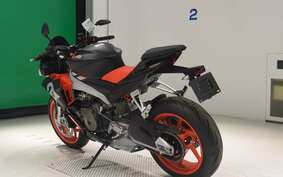 APRILIA TUONO 660 2024