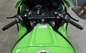 KAWASAKI ZX 10 NINJA R 2023 ZXT02L