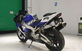 YAMAHA YZF-R1 2001 RN05