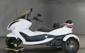 YAMAHA MAJESTY 250 TRIKE SG20J