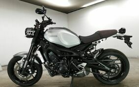 YAMAHA XSR900 RN56J