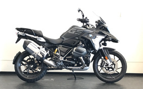 BMW R1100R 2023 0M01