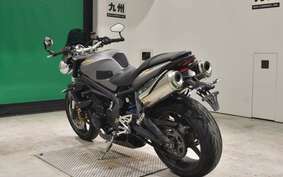 TRIUMPH STREET TRIPLE R 2010