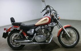 YAMAHA VIRAGO 250 S 3DM