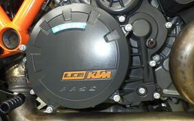 KTM 1290 SUPER DUKE R V3940