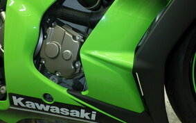 KAWASAKI ZX 10 NINJA R A 2015 ZXT00J