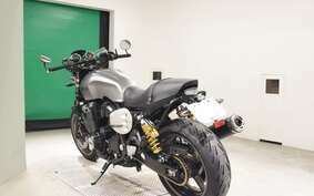 YAMAHA XJR1300 C 2016 RP19