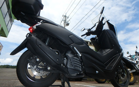 YAMAHA N-MAX SE06J