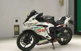 KAWASAKI ZX-25R ZX250E