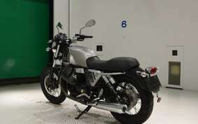 MOTO GUZZI V7 SPECIAL 2015