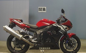 YAMAHA YZF-R6 2003 RJ05