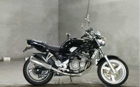 SUZUKI BANDIT 250 GJ74A