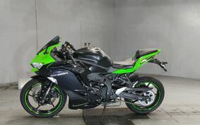 KAWASAKI ZX-25R ZX250E