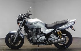 YAMAHA XJR1300 2000 RP03J