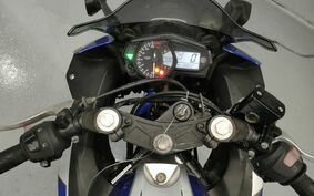 YAMAHA YZF-R25 RG10J