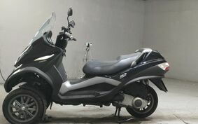 PIAGGIO MP3 250 RL ZAPM4720