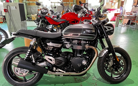 TRIUMPH SPEED TWIN 2019 AD85H4