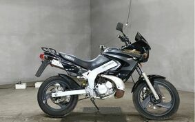 YAMAHA TDR125 DE04