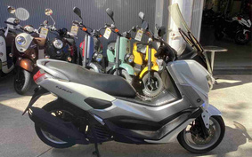 YAMAHA N-MAX SE86J