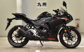 YAMAHA YZF-R25 RG10J