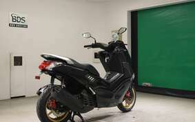 YAMAHA N-MAX SE86J