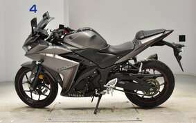 YAMAHA YZF-R25 A RG10J