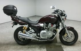 YAMAHA XJR1300 1999 RP01J