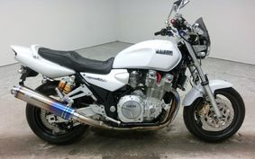 YAMAHA XJR1300 1999 RP01J