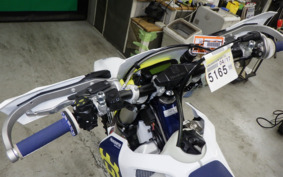 HUSQVARNA FE250