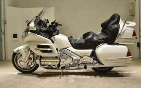 HONDA GL 1800 GOLD WING 2004 SC47