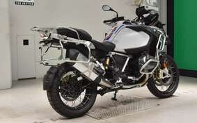 BMW R1250GS ADVENTURE 2022 0M11