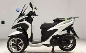 YAMAHA TRICITY 125 SE82J