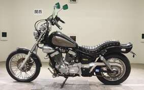 YAMAHA VIRAGO 250 3DM