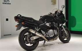 SUZUKI BANDIT 1200 S 2005 GV77A