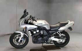 YAMAHA FZS600 FAZER 2001 RJ02