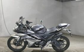 YAMAHA YZF-R15 RG06