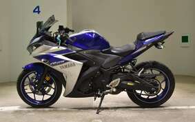 YAMAHA YZF-R25 RG10J