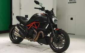 DUCATI DIAVEL Carbon 2015