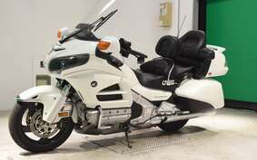 HONDA GL 1800 GOLD WING 2012 SC68