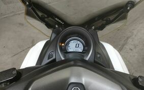 YAMAHA N-MAX 125 SED6J