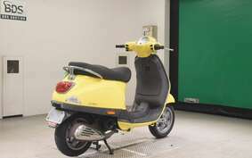 VESPA LX50 2T C381