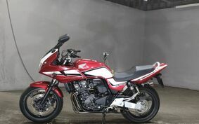 HONDA CB400 SUPER BOLDOR 2011 NC42