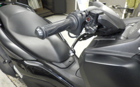 YAMAHA N-MAX SEG6J