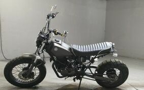 YAMAHA TW225 DG09J