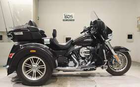 HARLEY FLHTCUTG TRIKE 2014