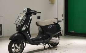 VESPA LX125